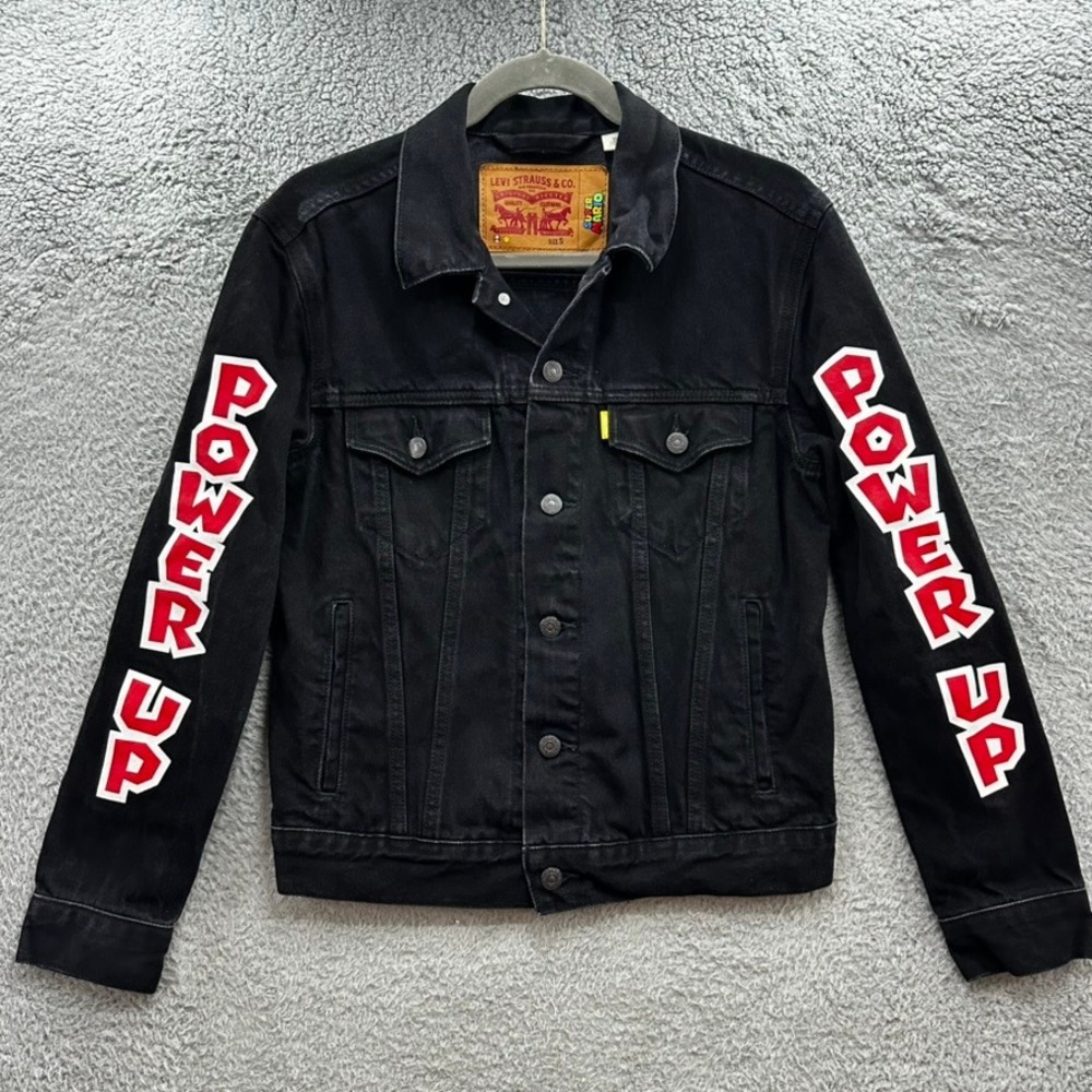 Levis x Super Mario Men's Small Black Denim Trucker Jacket Mario Graphic Gamer